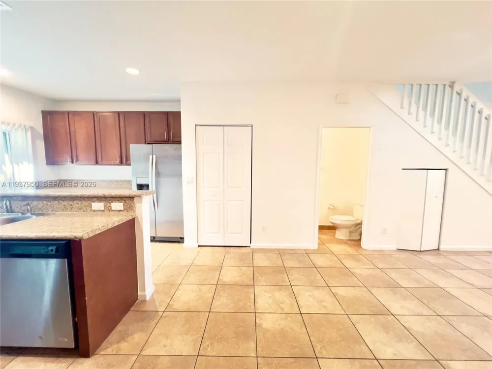 5906 Woodlands Blvd Tamarac, FL 33319