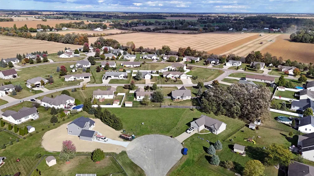 1845 Fawn Circle Owosso Charter Township, MI 48867