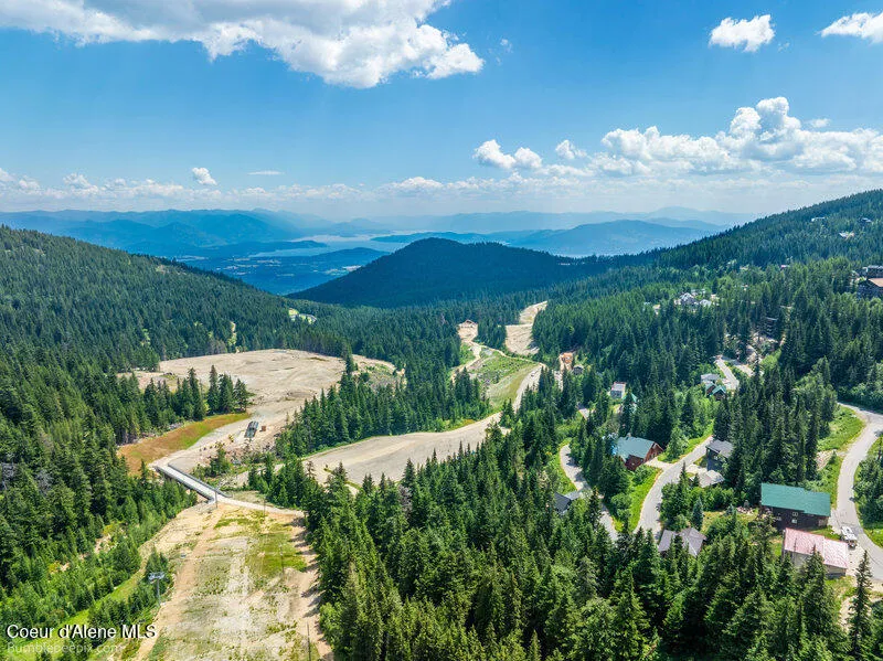 614 Telemark Road Sandpoint, ID 83864
