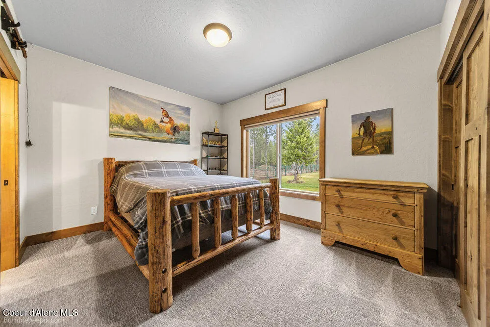 29131 Hindman Street Athol, ID 83801