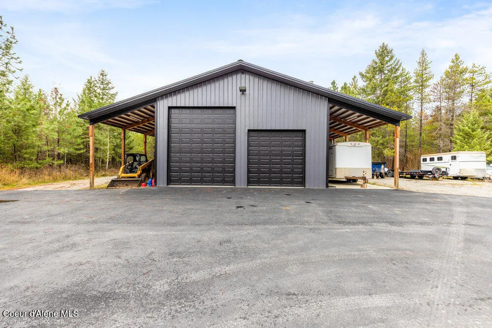 29131 Hindman Street Athol, ID 83801