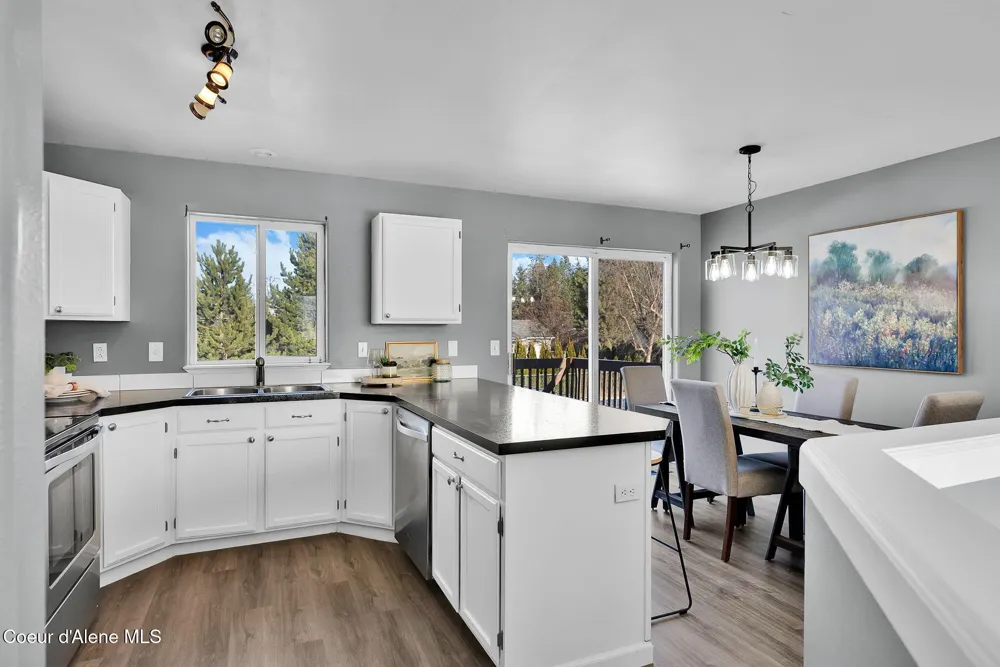 406 W 22ND AVENUE Post Falls, ID 83854