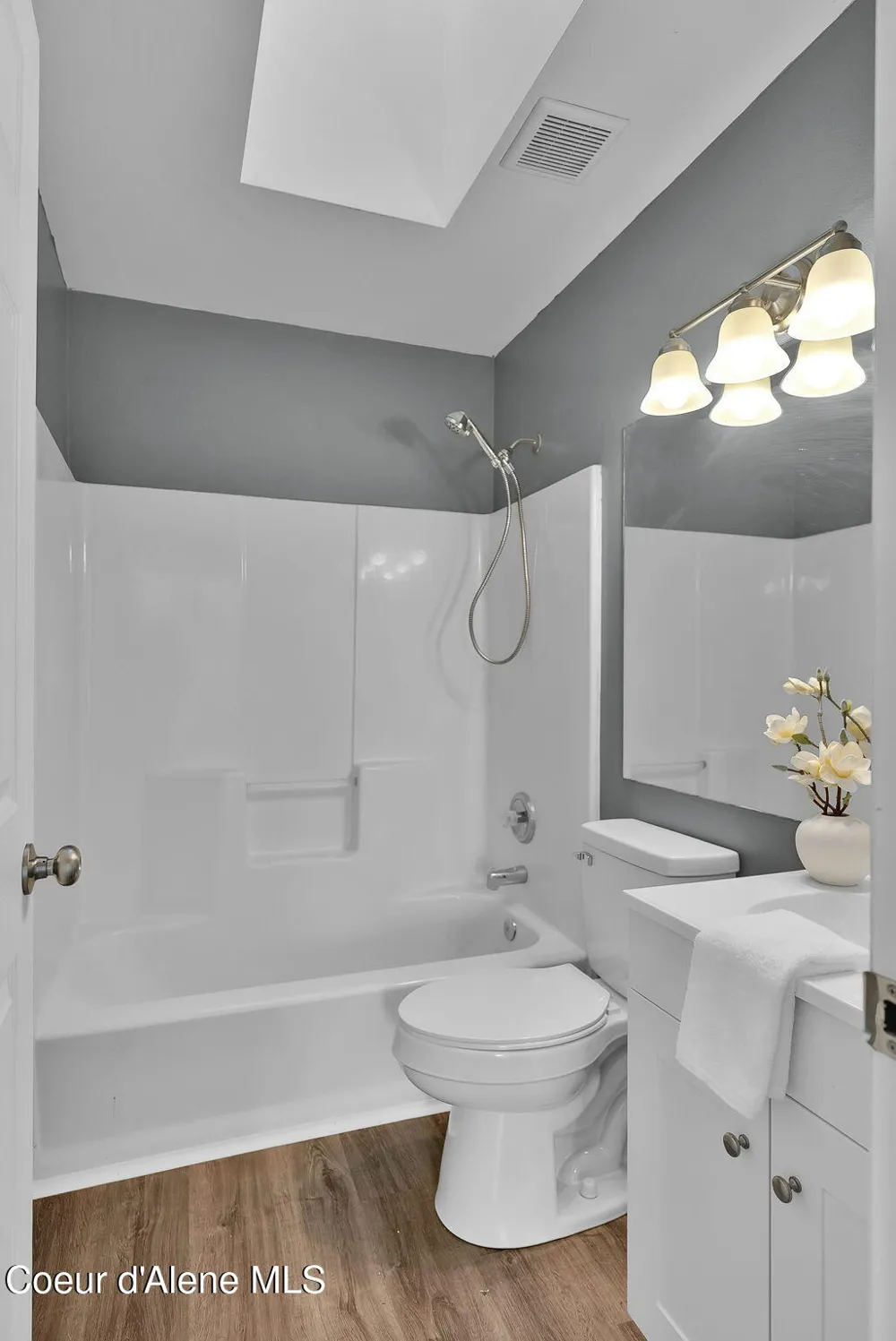 406 W 22ND AVENUE Post Falls, ID 83854