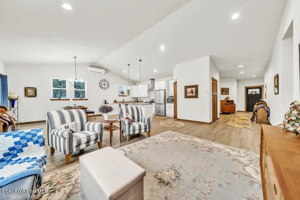 39 James Way Oldtown, ID 83822