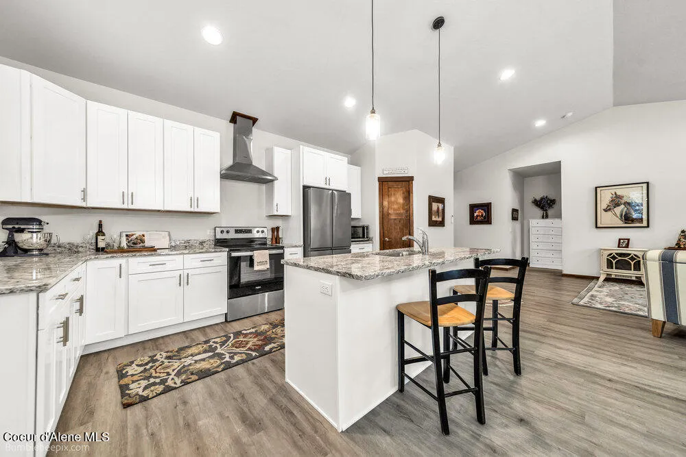 39 James Way Oldtown, ID 83822