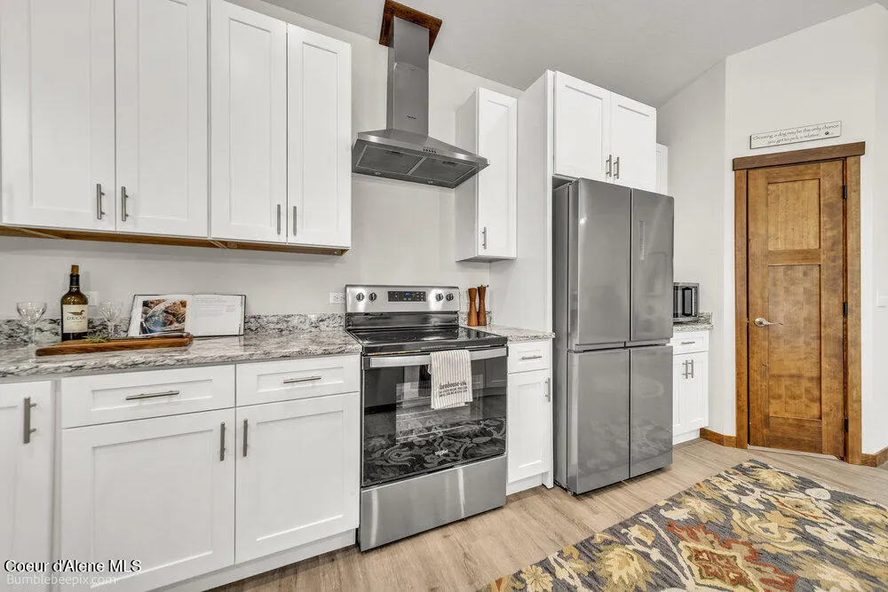 39 James Way Oldtown, ID 83822