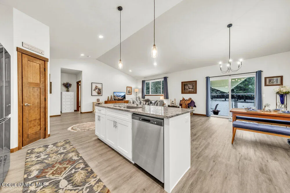 39 James Way Oldtown, ID 83822