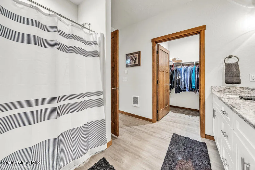 39 James Way Oldtown, ID 83822