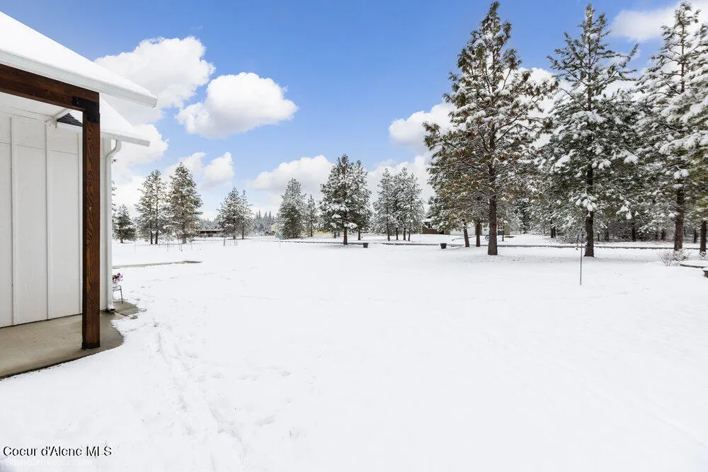 39 James Way Oldtown, ID 83822