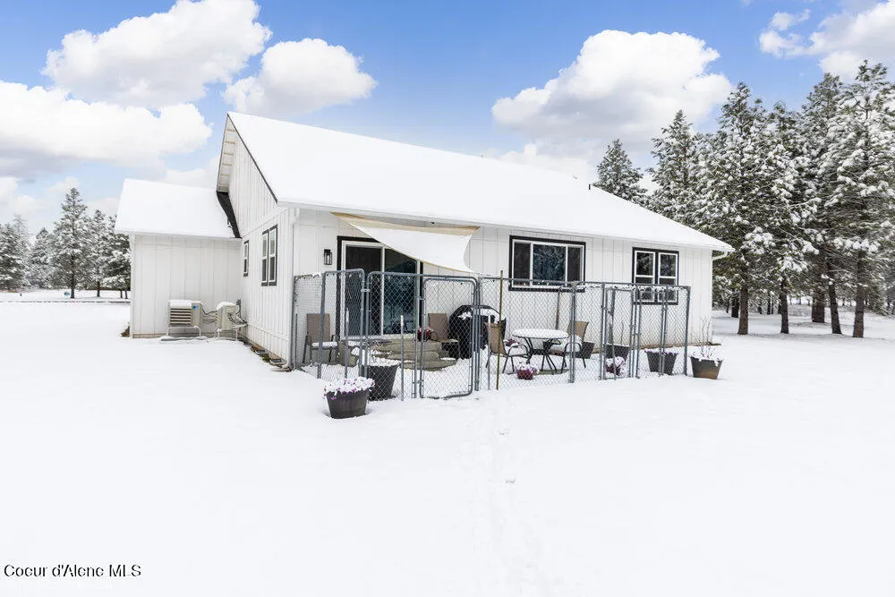 39 James Way Oldtown, ID 83822