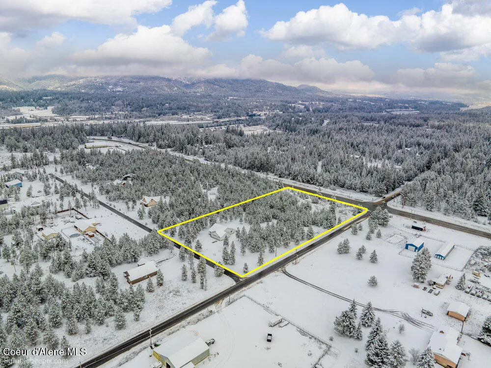 39 James Way Oldtown, ID 83822