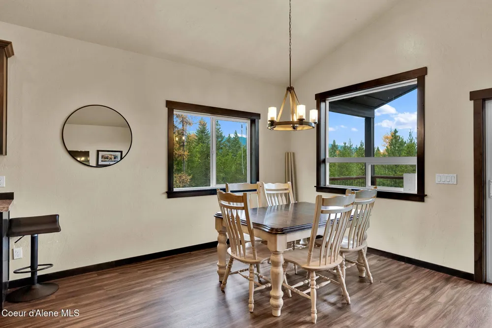 42 Seneacquoteen Drive Priest River, ID 83856