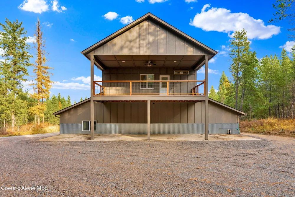 42 Seneacquoteen Drive Priest River, ID 83856