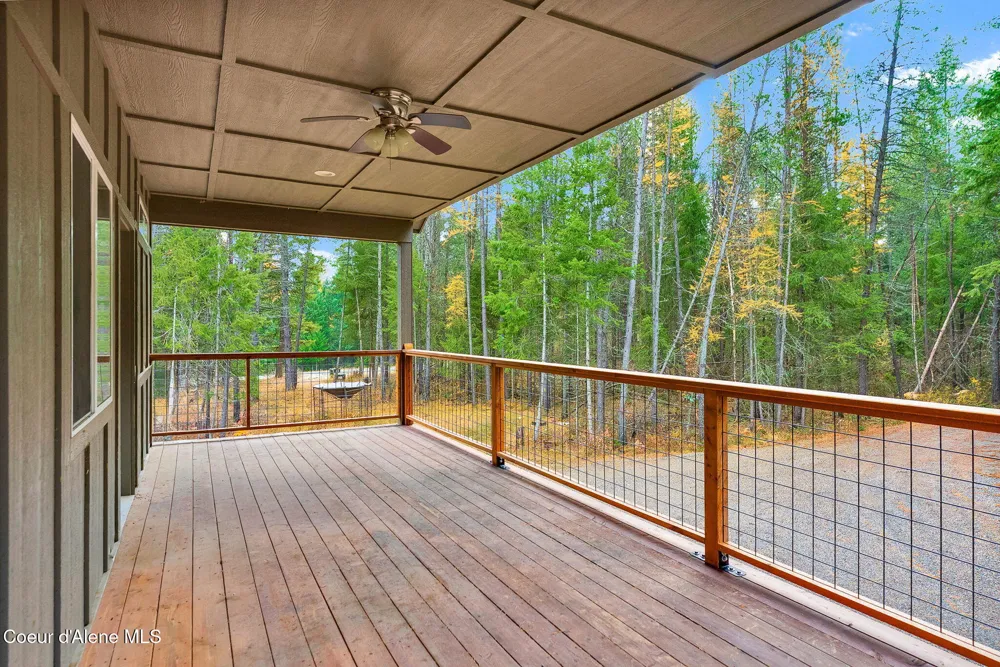 42 Seneacquoteen Drive Priest River, ID 83856
