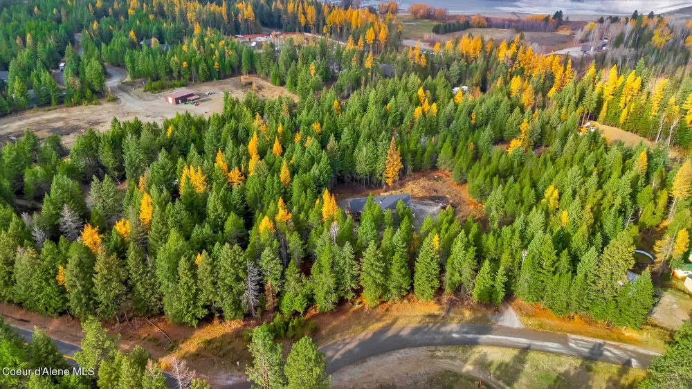 42 Seneacquoteen Drive Priest River, ID 83856