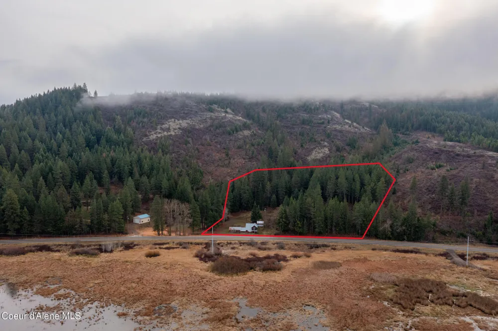 22090 S Hwy 3 Cataldo, ID 83810