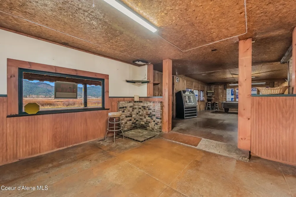 22090 S Hwy 3 Cataldo, ID 83810