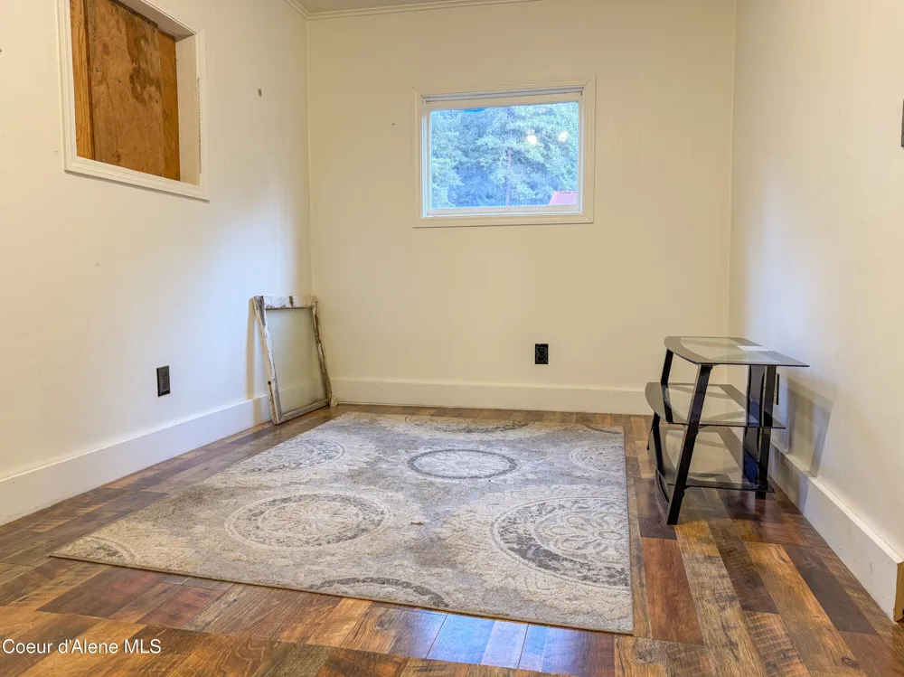 22090 S Hwy 3 Cataldo, ID 83810
