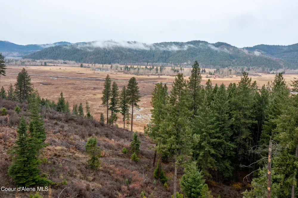 22090 S Hwy 3 Cataldo, ID 83810