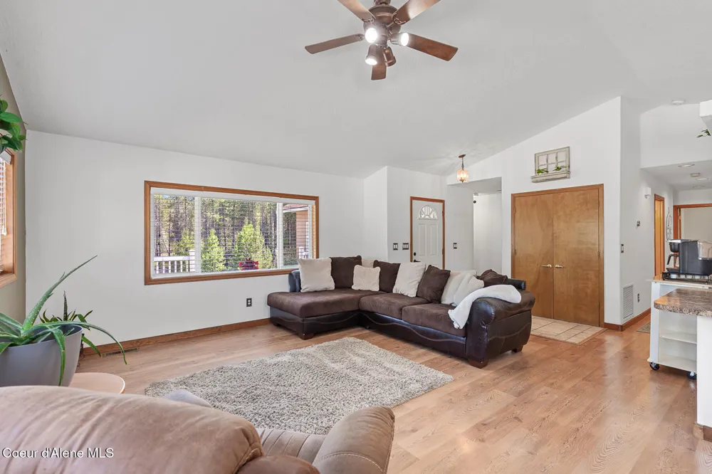 34197 Hayden Drive Spirit Lake, ID 83869