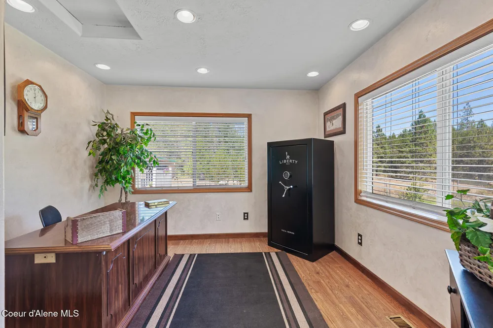 34197 Hayden Drive Spirit Lake, ID 83869