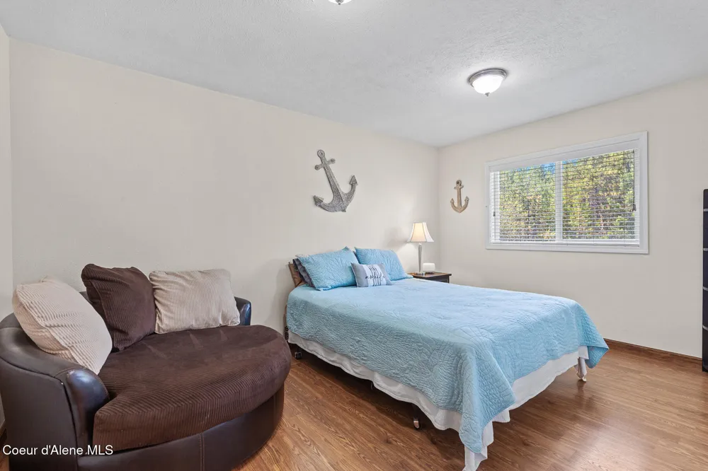 34197 Hayden Drive Spirit Lake, ID 83869