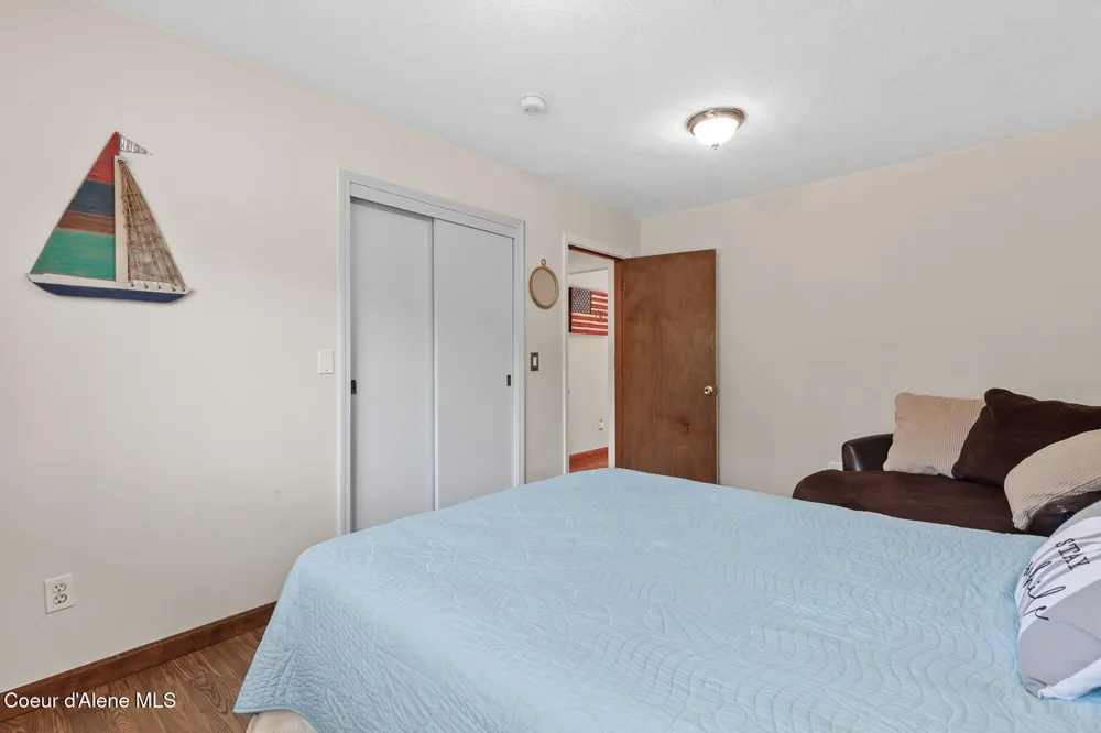 34197 Hayden Drive Spirit Lake, ID 83869