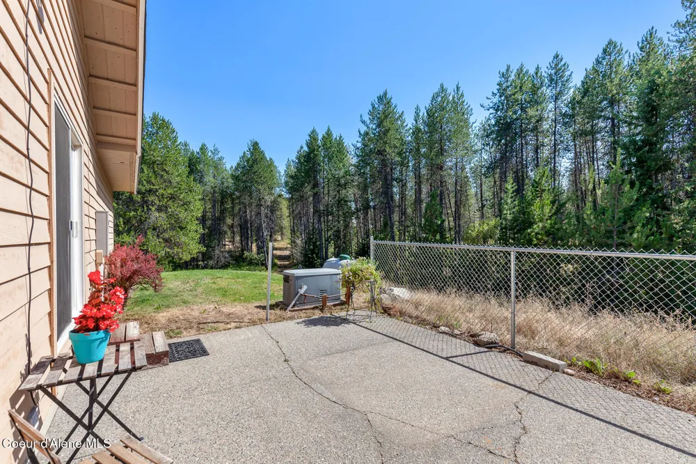 34197 Hayden Drive Spirit Lake, ID 83869