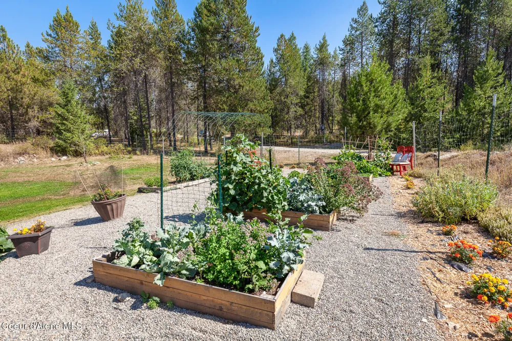 34197 Hayden Drive Spirit Lake, ID 83869