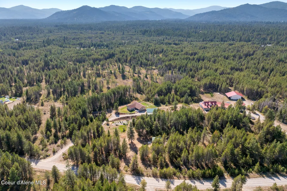 34197 Hayden Drive Spirit Lake, ID 83869