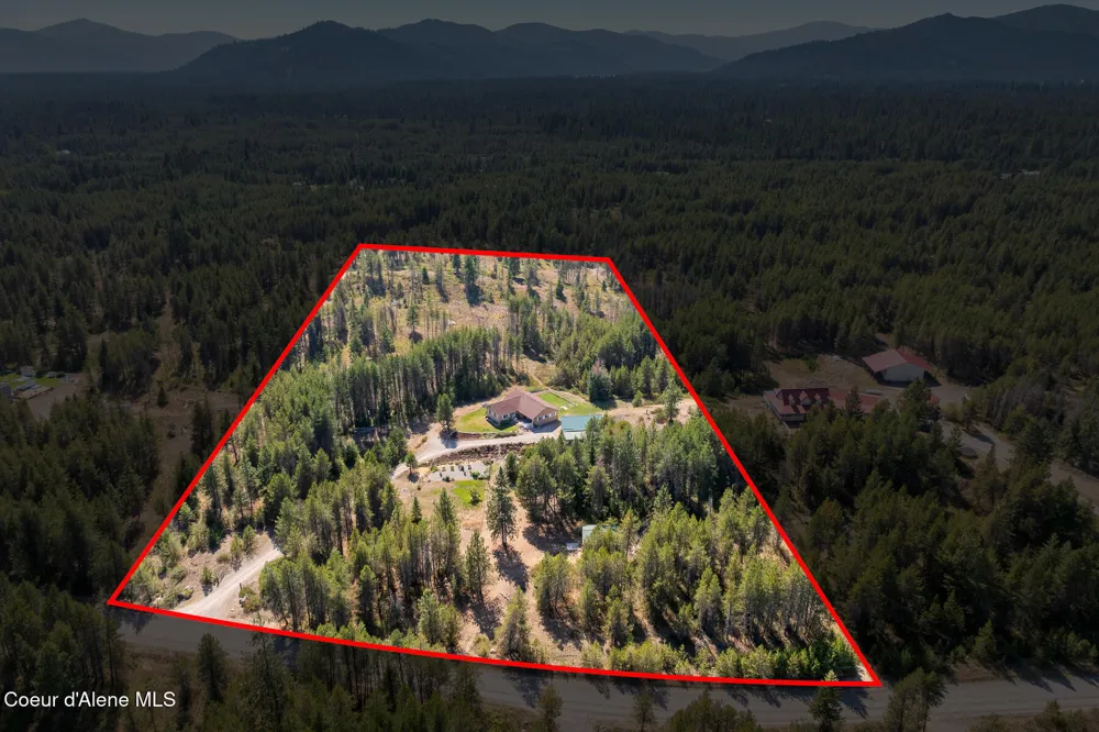 34197 Hayden Drive Spirit Lake, ID 83869