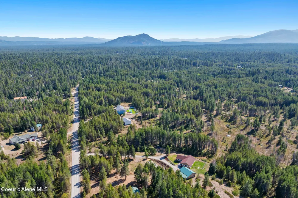 34197 Hayden Drive Spirit Lake, ID 83869