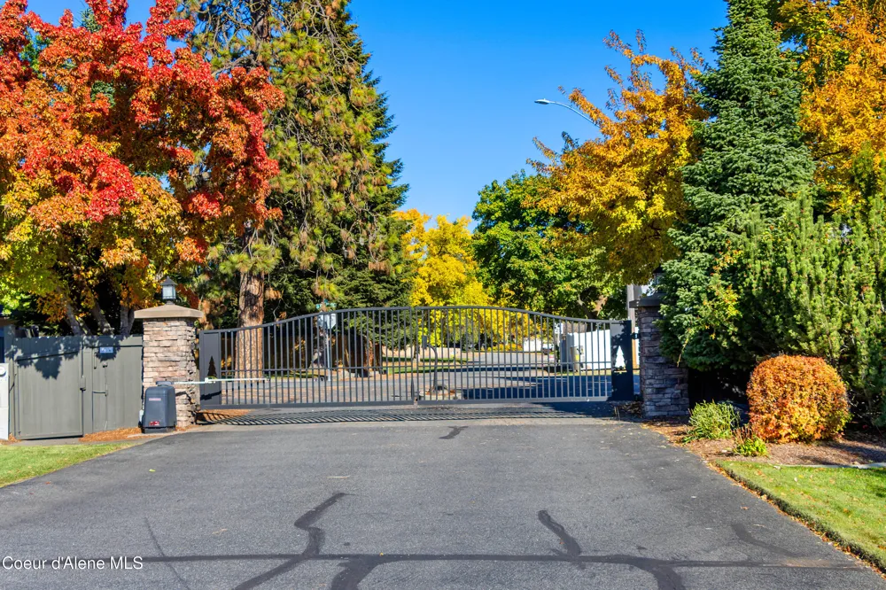 1276 E Hofmeister Court Hayden Lake, ID 83835