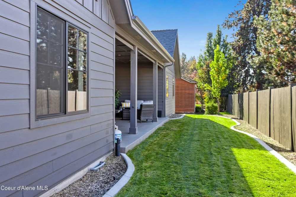 1276 E Hofmeister Court Hayden Lake, ID 83835