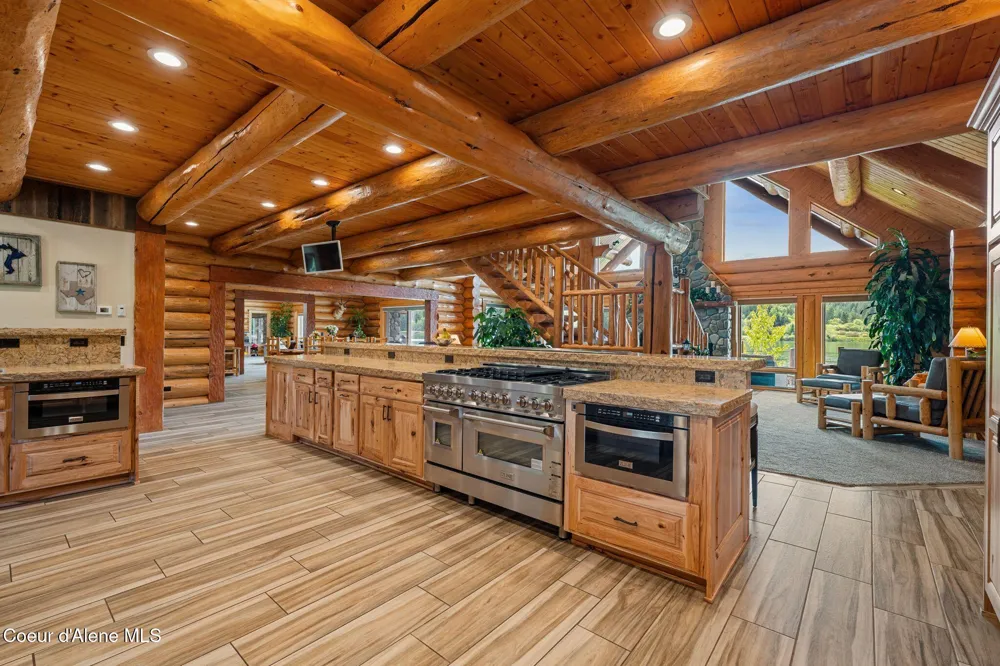 816 Ponderesa Ranch Rd - 44 Acres Sagle, ID 83860