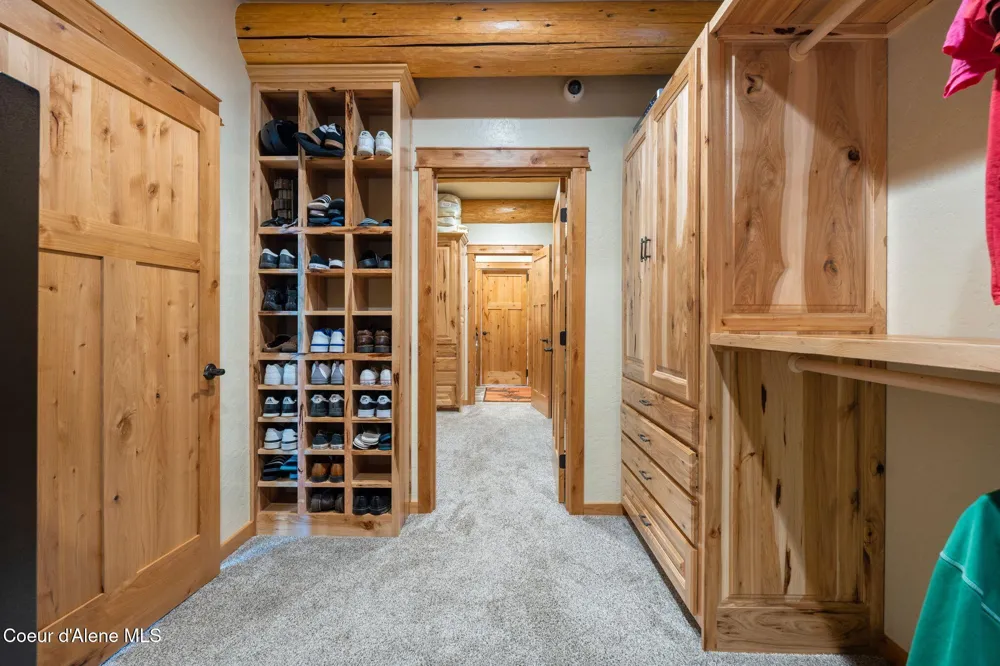 816 Ponderesa Ranch Rd - 44 Acres Sagle, ID 83860