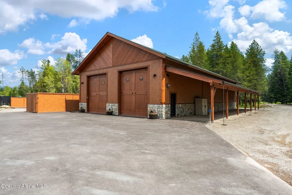 816 Ponderesa Ranch Rd - 44 Acres Sagle, ID 83860
