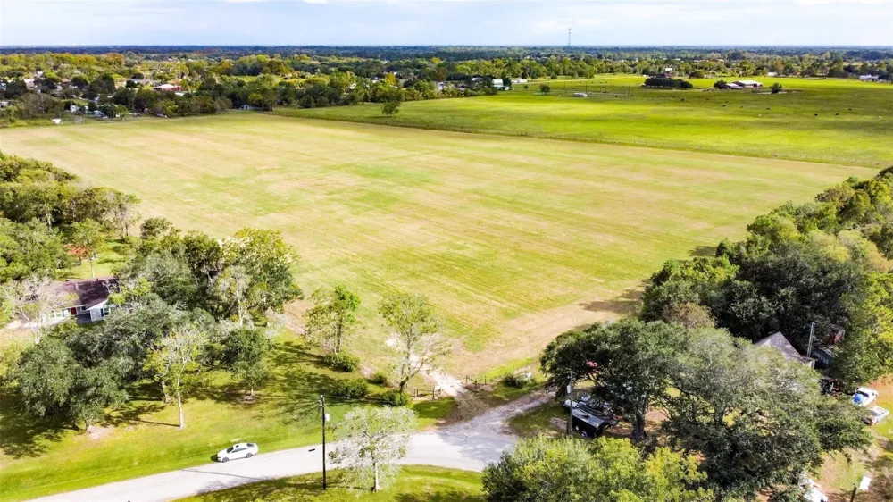 13801 Cedar Street Santa Fe, TX 77517