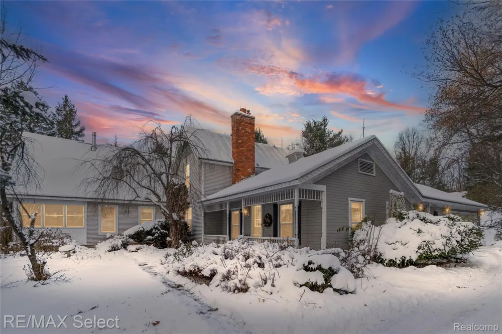 9710 Rattalee Lake Road