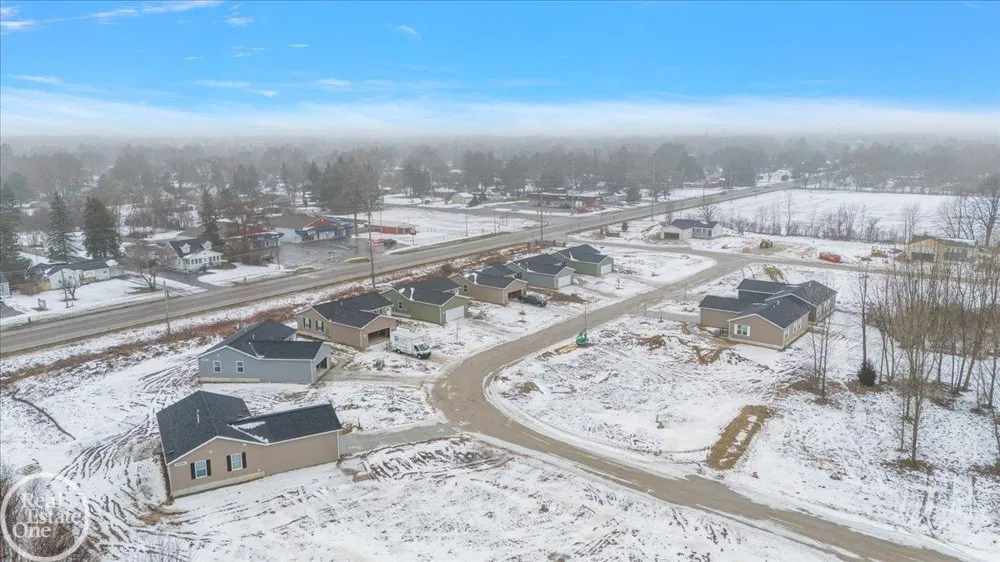 4201 Sugar Maple Run Flint City, MI 48506