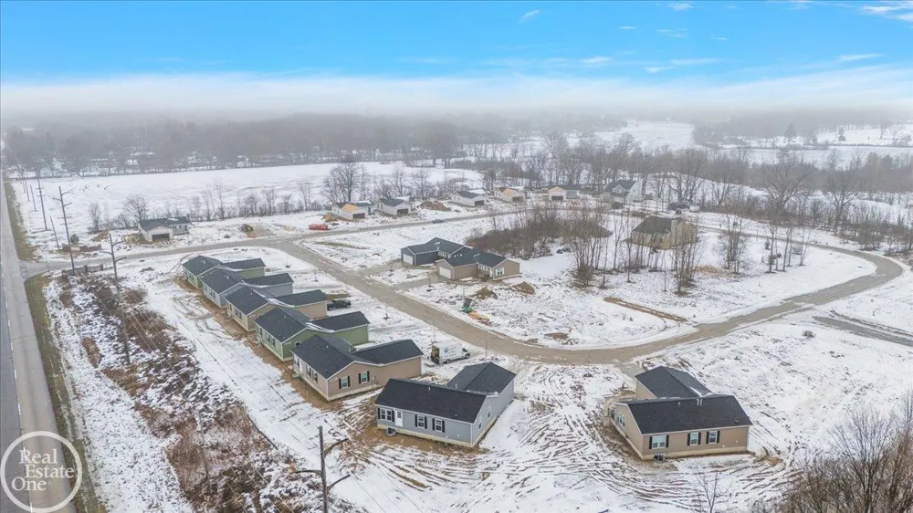 4201 Sugar Maple Run Flint City, MI 48506