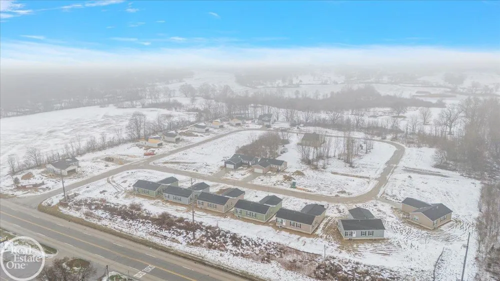 4201 Sugar Maple Run Flint City, MI 48506