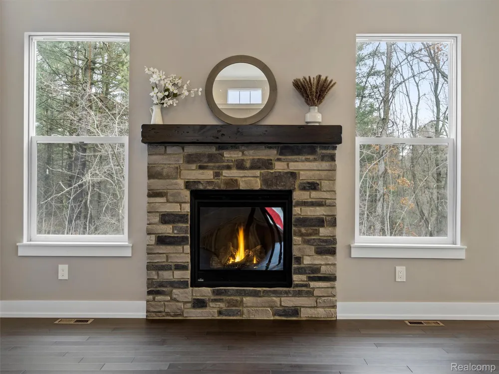 7670 Parshallville Road Hartland Township, MI 48430