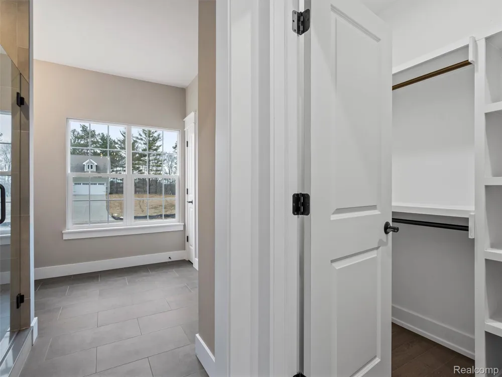 7670 Parshallville Road Hartland Township, MI 48430