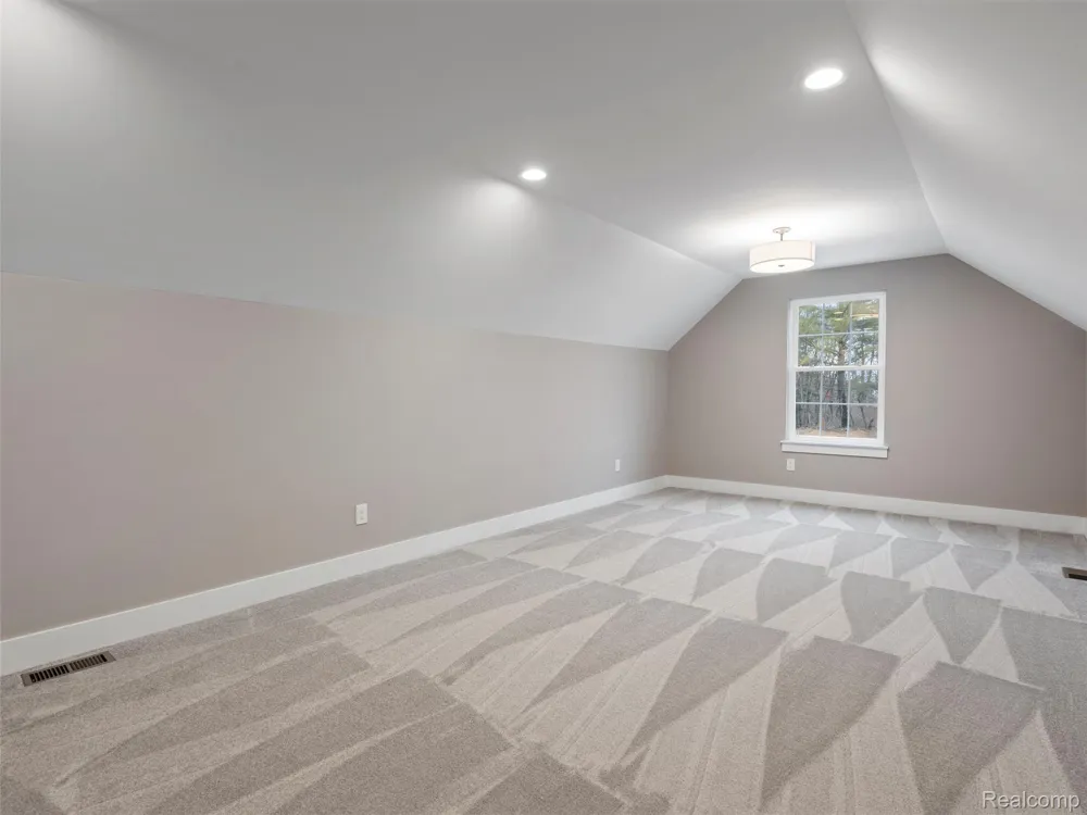7670 Parshallville Road Hartland Township, MI 48430