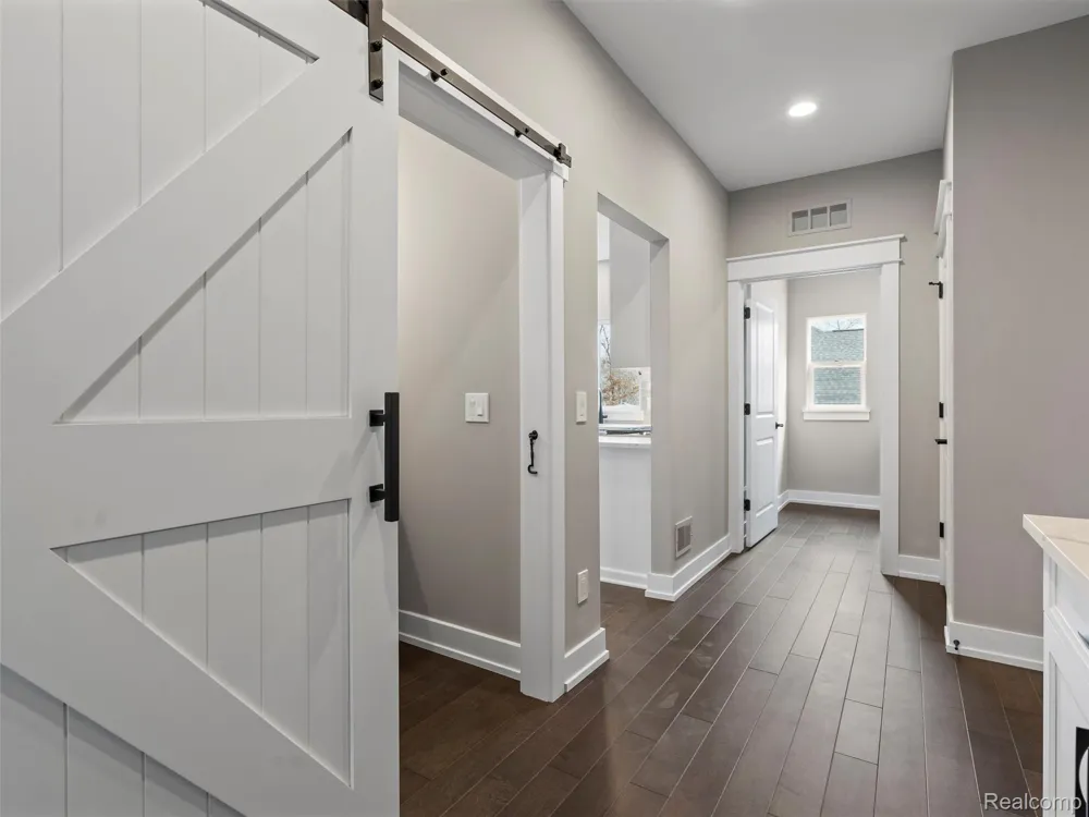 7670 Parshallville Road Hartland Township, MI 48430