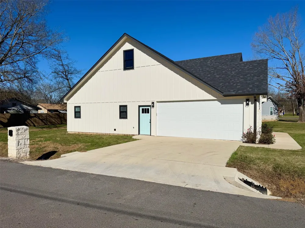 505 Brazos Street Crockett, TX 75835