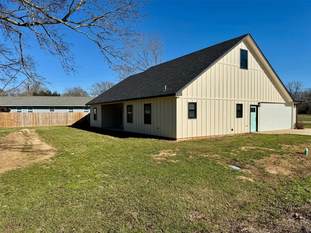 505 Brazos Street Crockett, TX 75835
