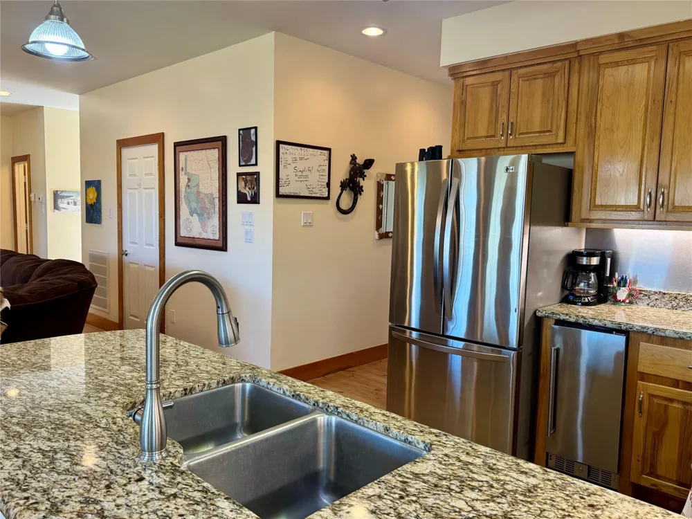 55 Lake Road Riverside, TX 77320