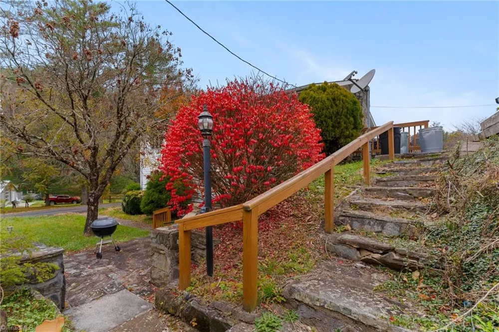 339 Stillhouse Branch Road Laurel Springs, NC 28644